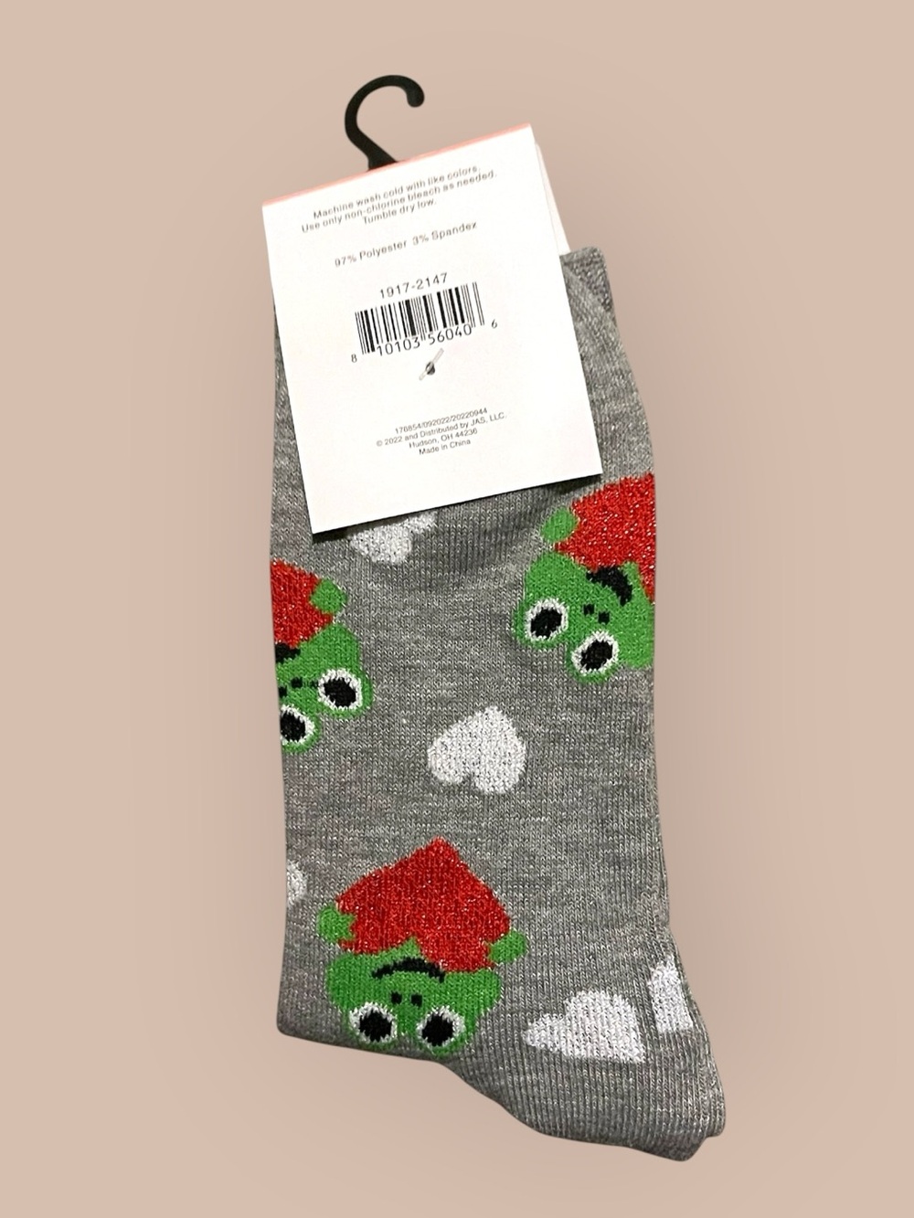 Women’s Gray Frog & Heart Crew Socks with Red Accents, OS, NWT 🐸 ♥️